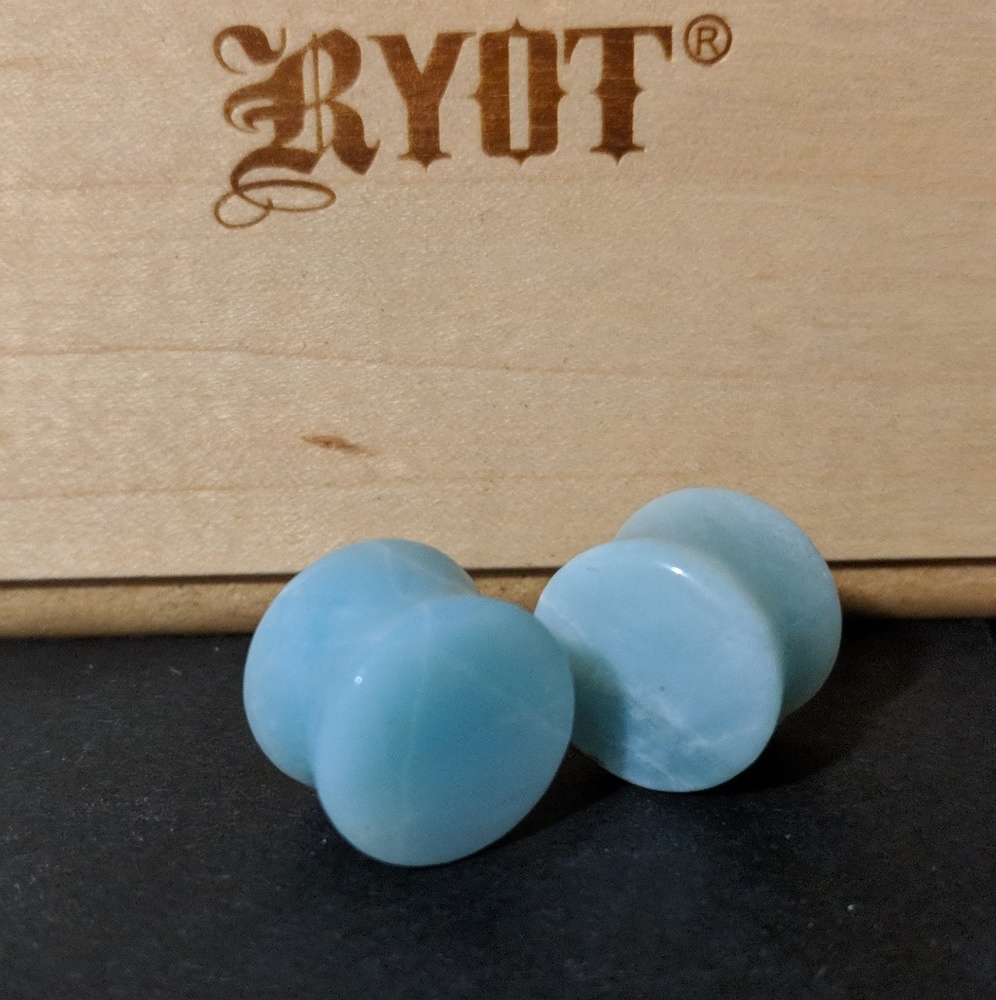 Plugs 9/16